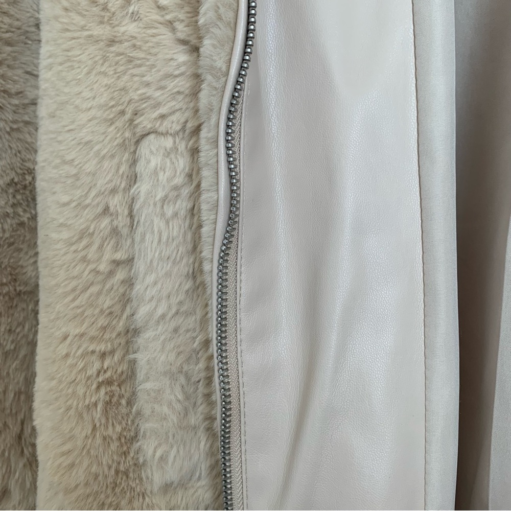 Zara Cream Faux Fur Hooded Coat size M - Picture 4 of 5
